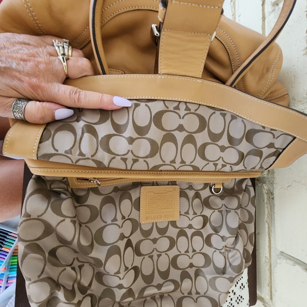 Vintage Rare Coach Hampton Flap Tan Leather Handbag Purse - Picture 12 of 13